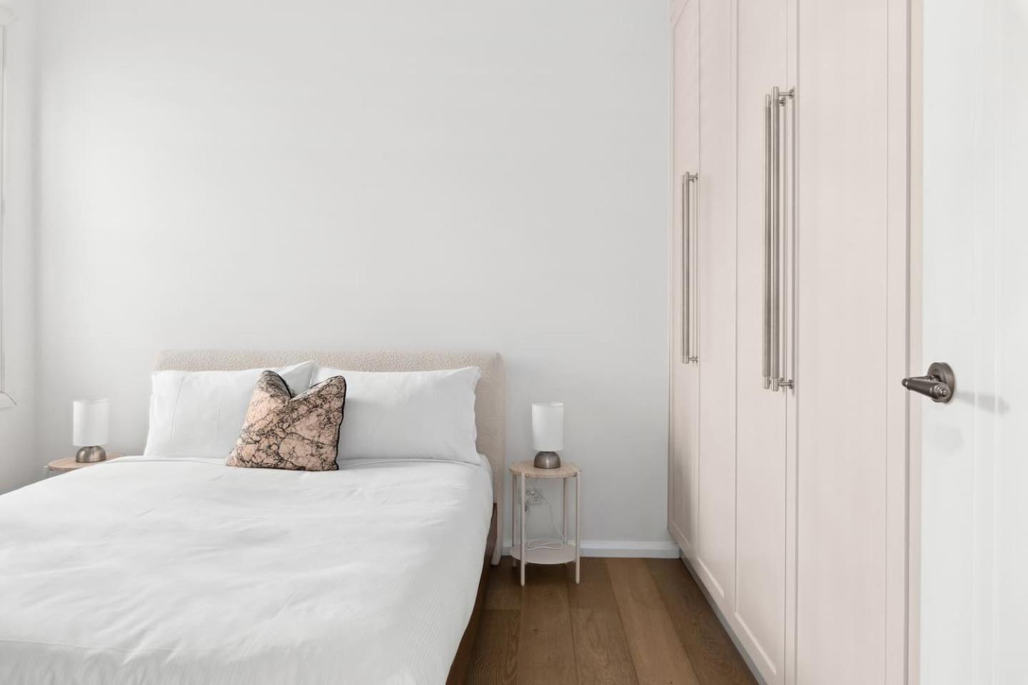 Pearl Terrace - Heritage Elegance In Redfern's Heart